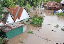 Gia Lai: Mưa lớn gây lũ quét, ngập sâu, sạt lở và gây chia cắt trên diện rộng.