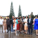 Du khách tham quan Măng Đen