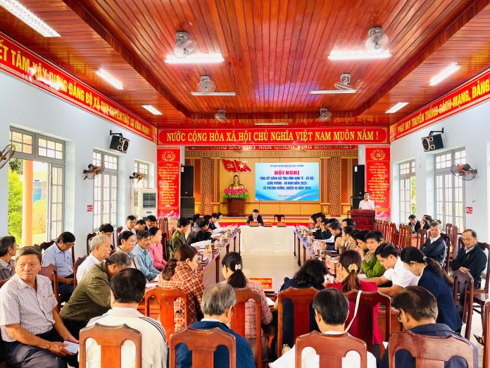 Hội nghị UBND xã Duy Xuyên