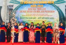 Quảng Ngãi: Khai mạc triển lãm sắc màu di sản văn hoá…