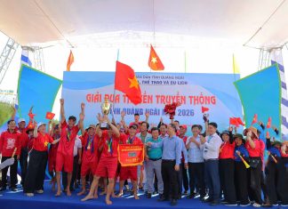 Quảng Ngãi: Tổ chức đua thuyền truyền thống trên sông Trà Bồng